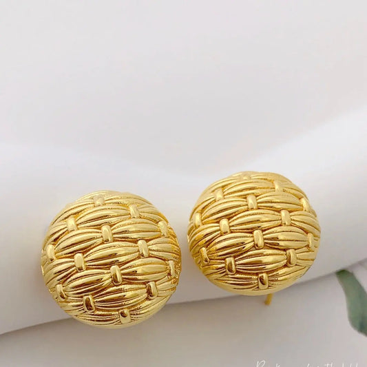 MADALENA SARARA 15mm Classic Flower Women Earrings 18K Gold Stud Earrings Round Grid Style Luxury Elegant